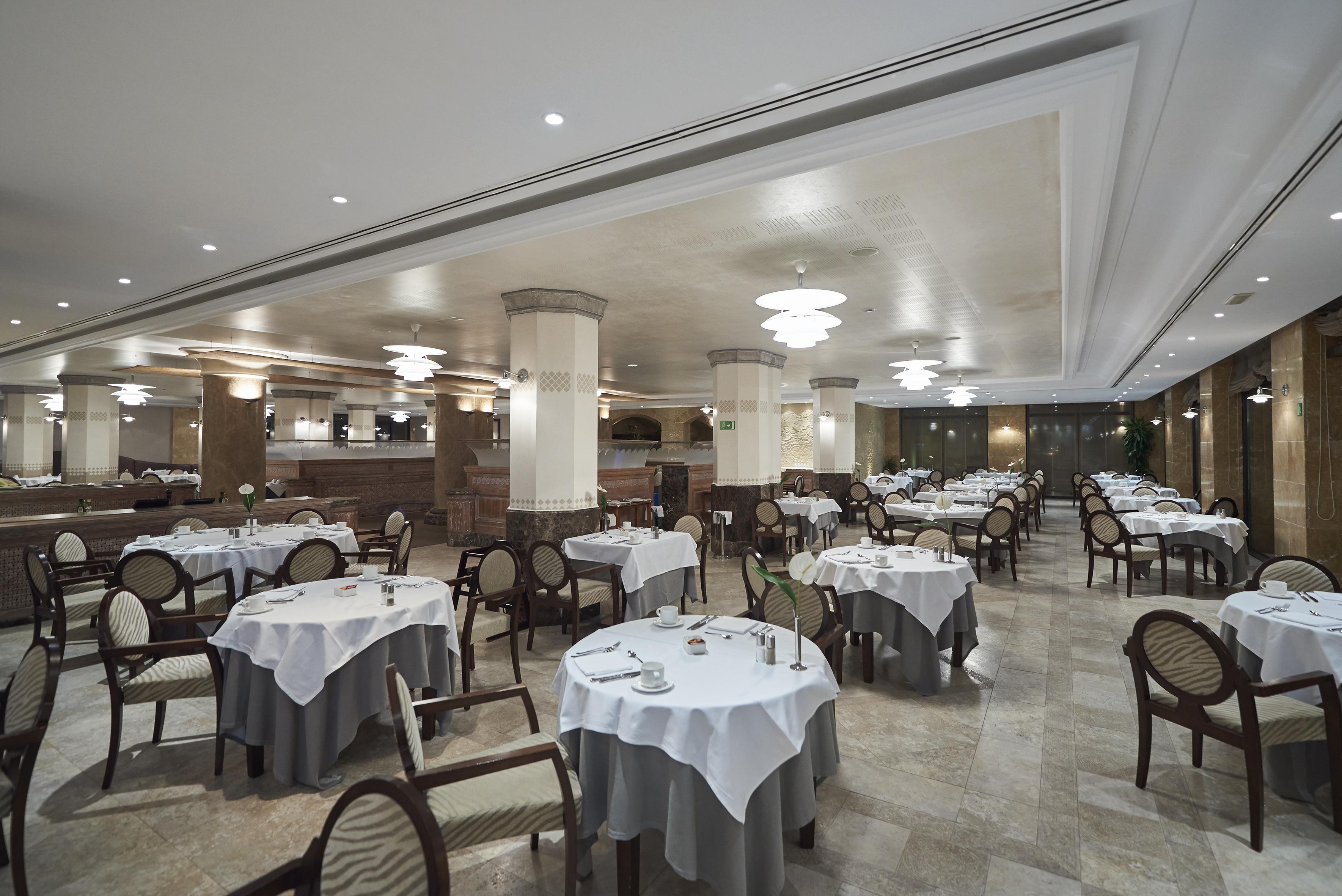 Insotel Fenicia Prestige & Santa Eulária des Riu