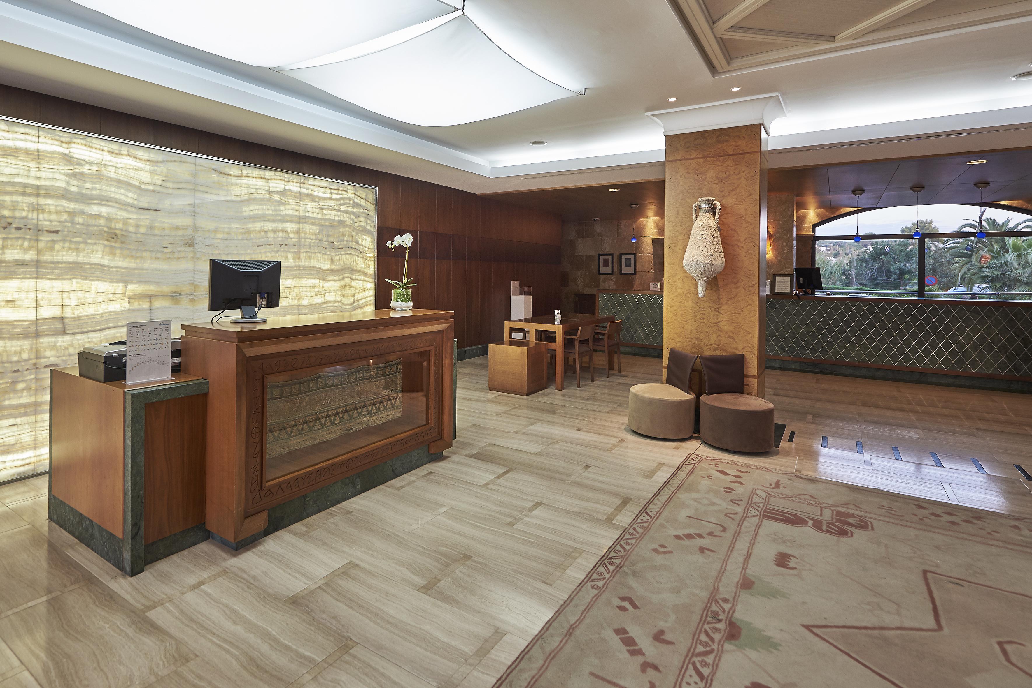 Insotel Fenicia Prestige & 5* Santa Eulária des Riu