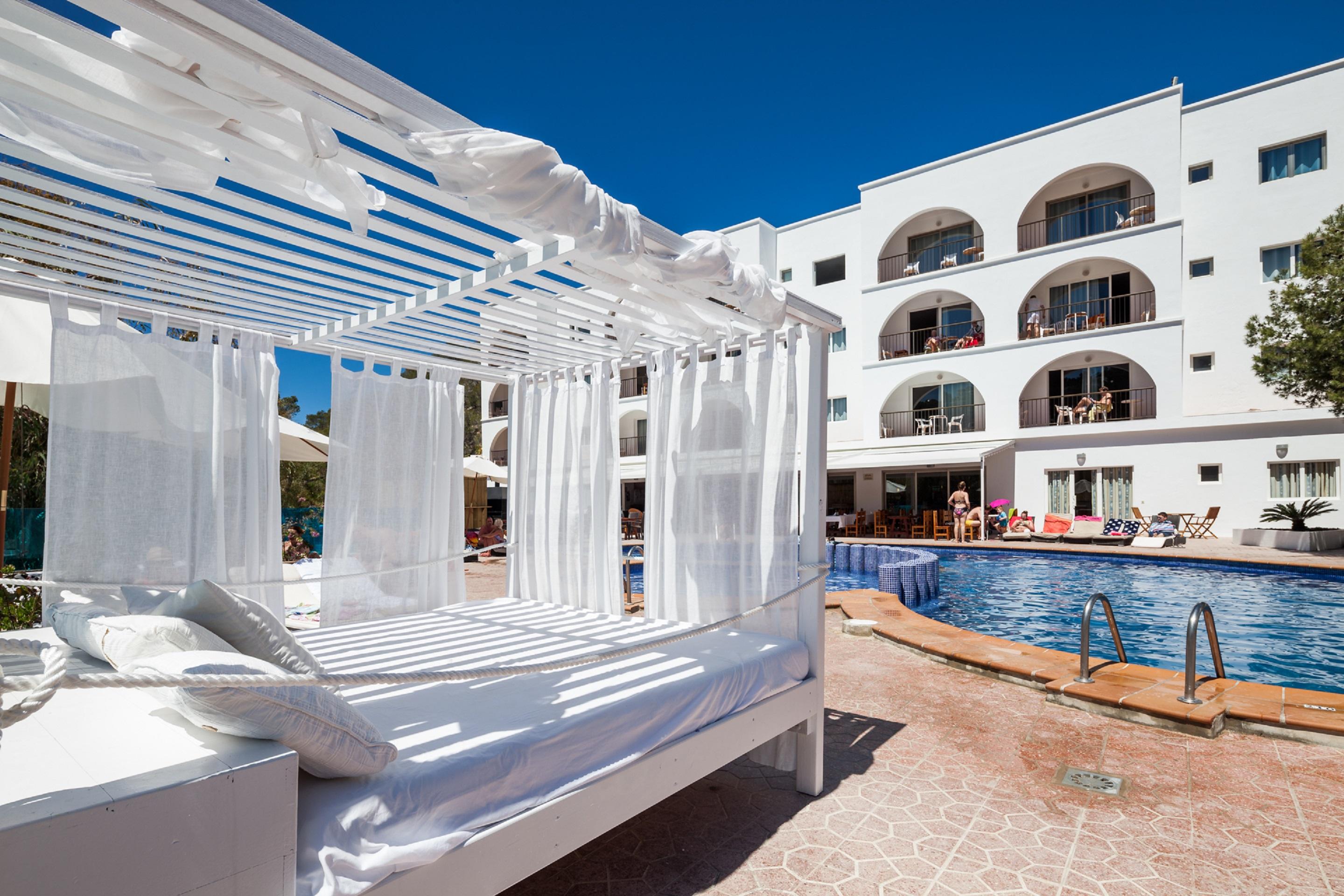 Puerto Cala Vadella Cala Vadella (Ibiza)