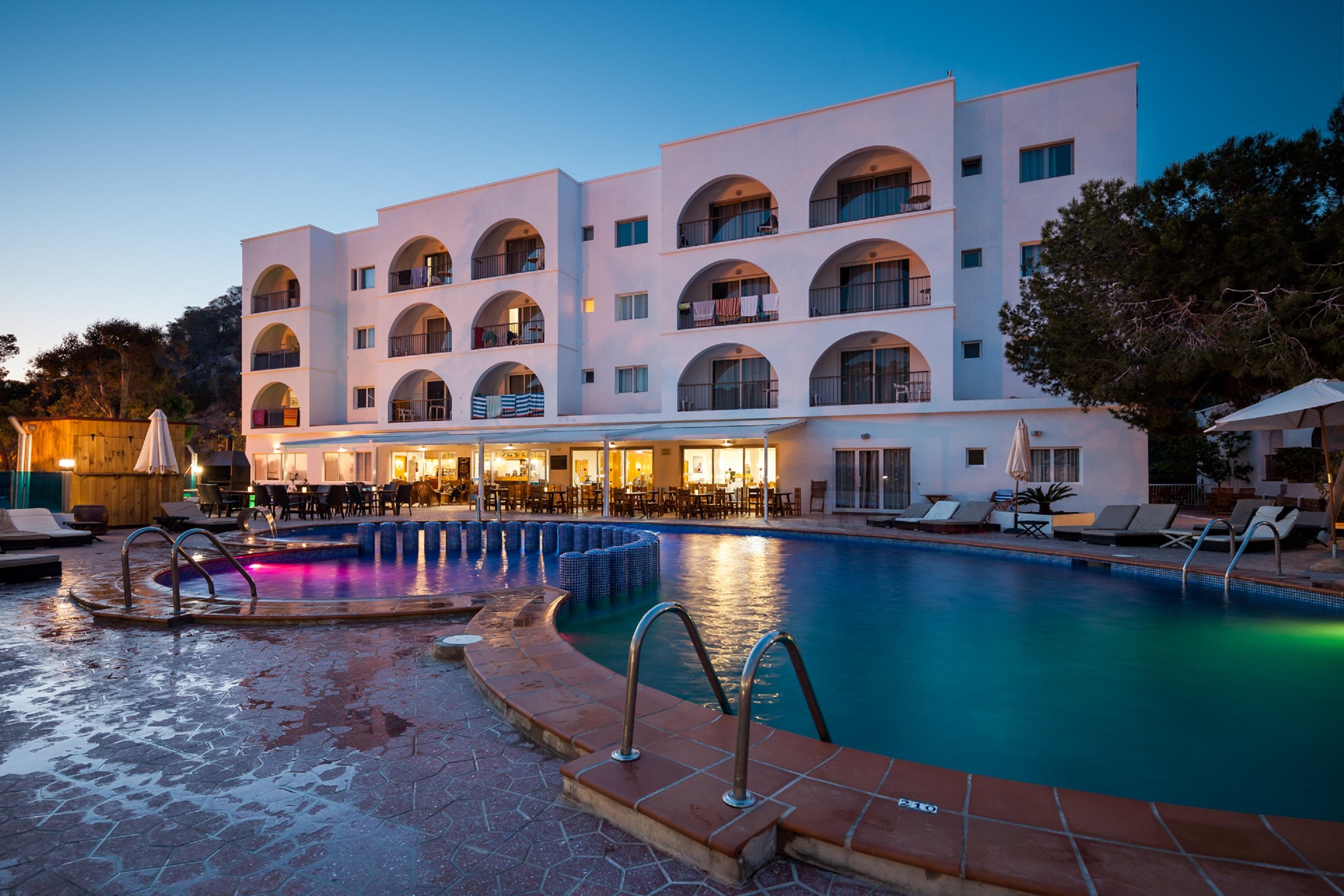 Puerto Cala Vadella Aparthotel 3*