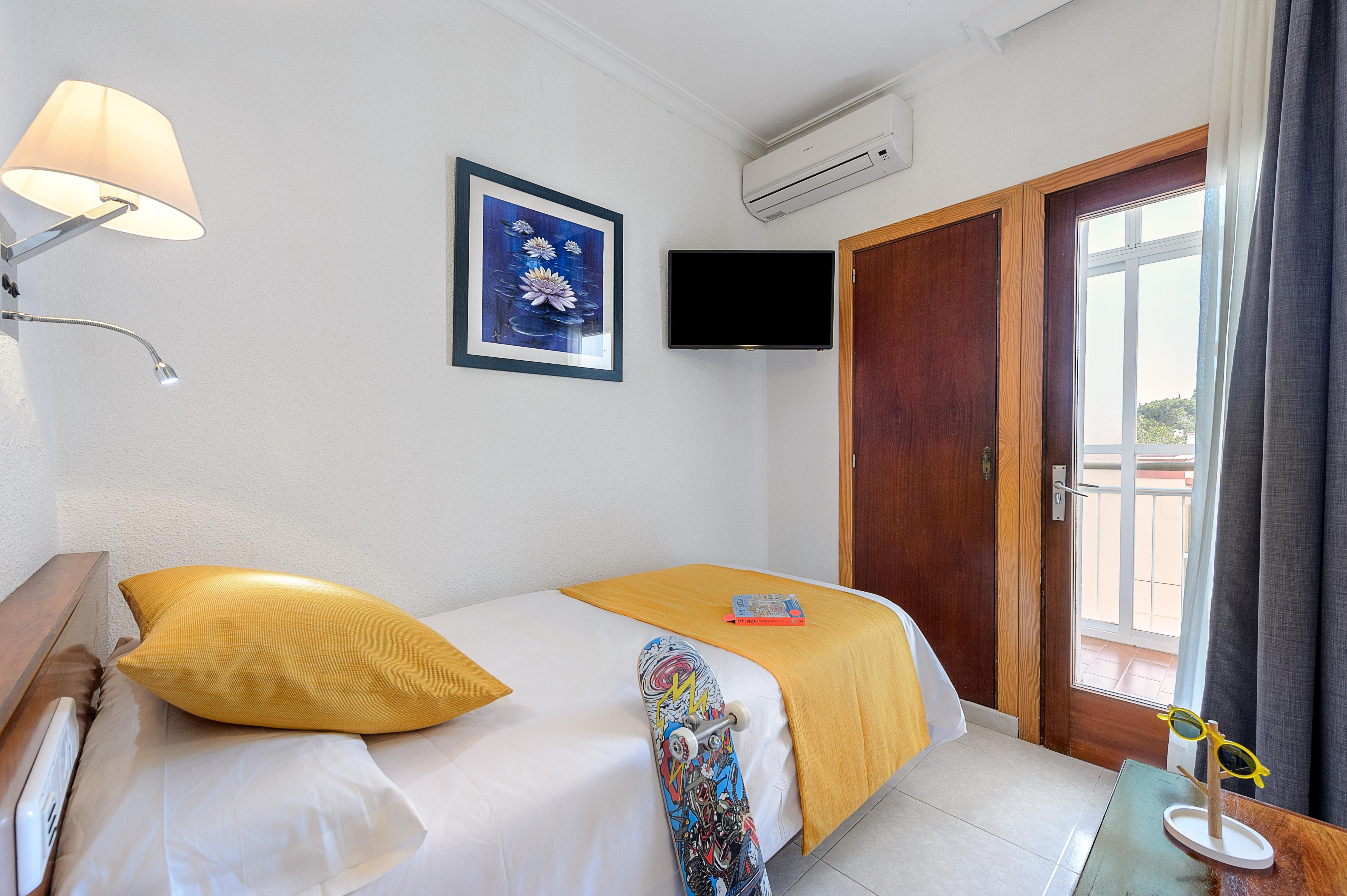 Vibra Bay Aparthotel San Antonio (Ibiza)