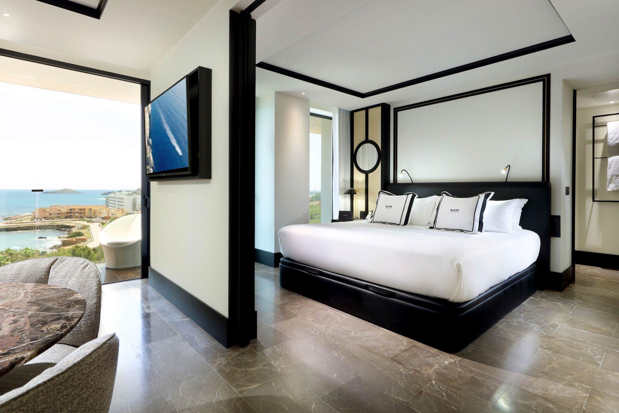 Bless Ibiza - The Leading Of The World 5*