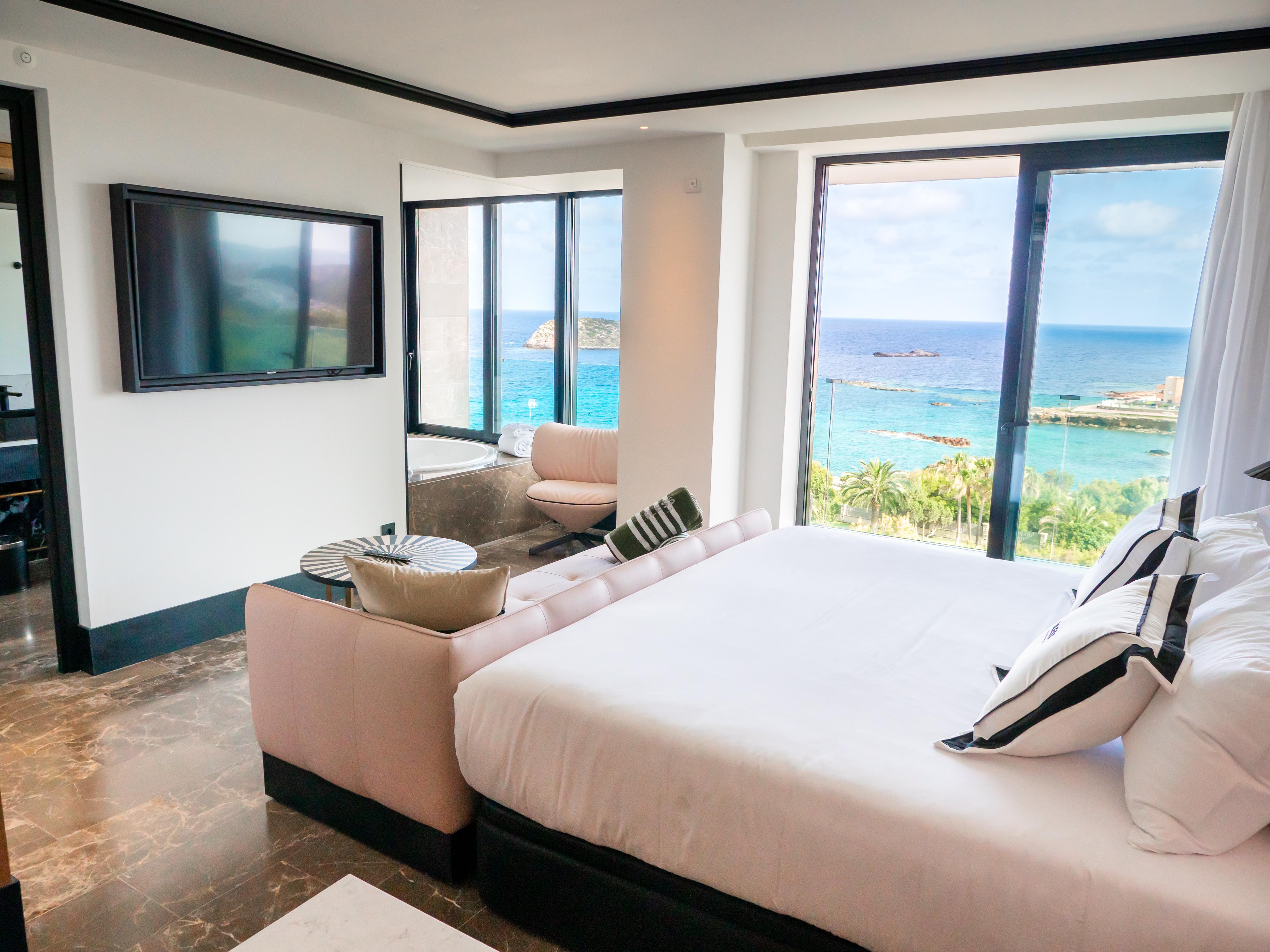Bless Ibiza - The Leading Of The World Hotel Es Canar (Ibiza)