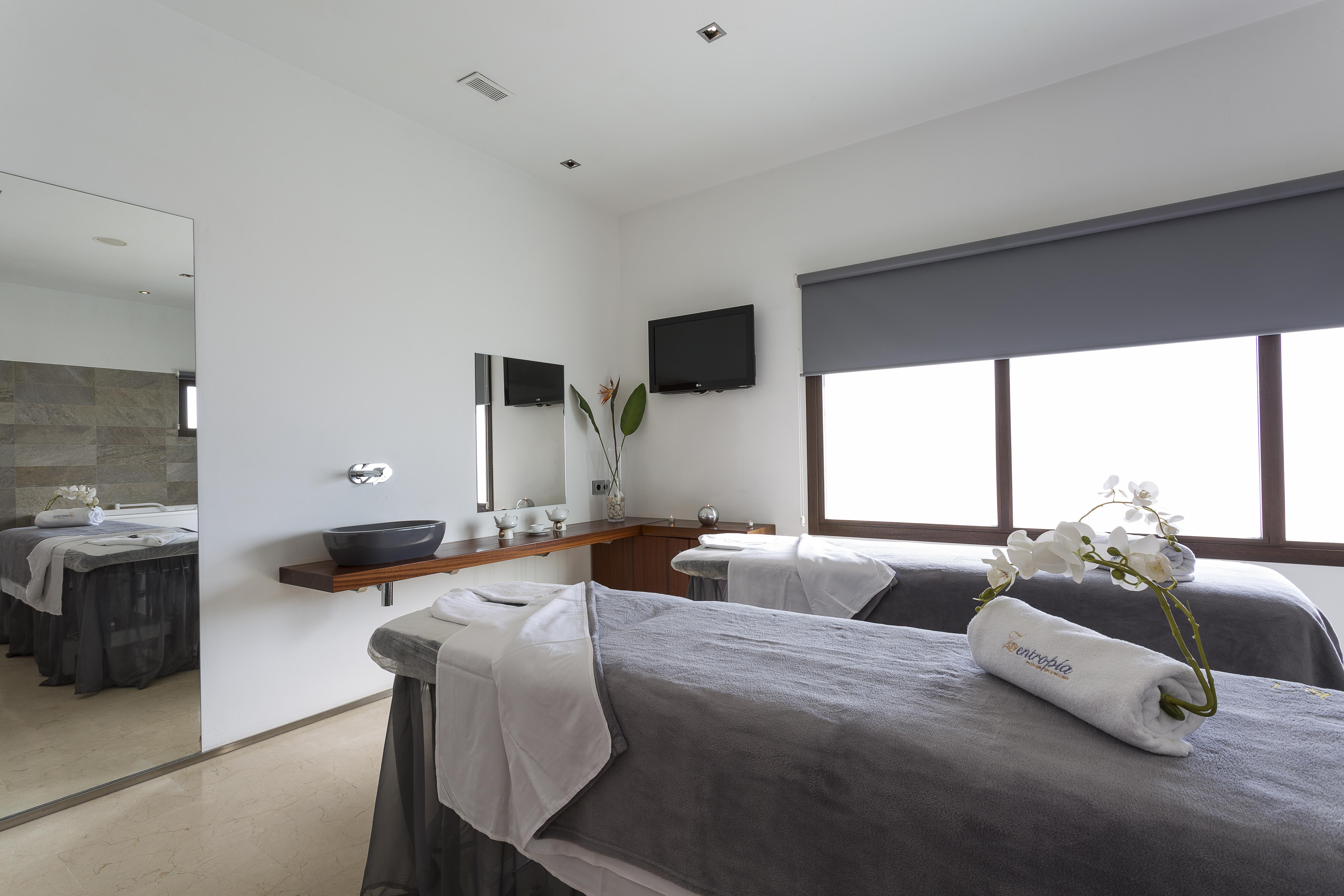 Grand Palladium White Island & 5*