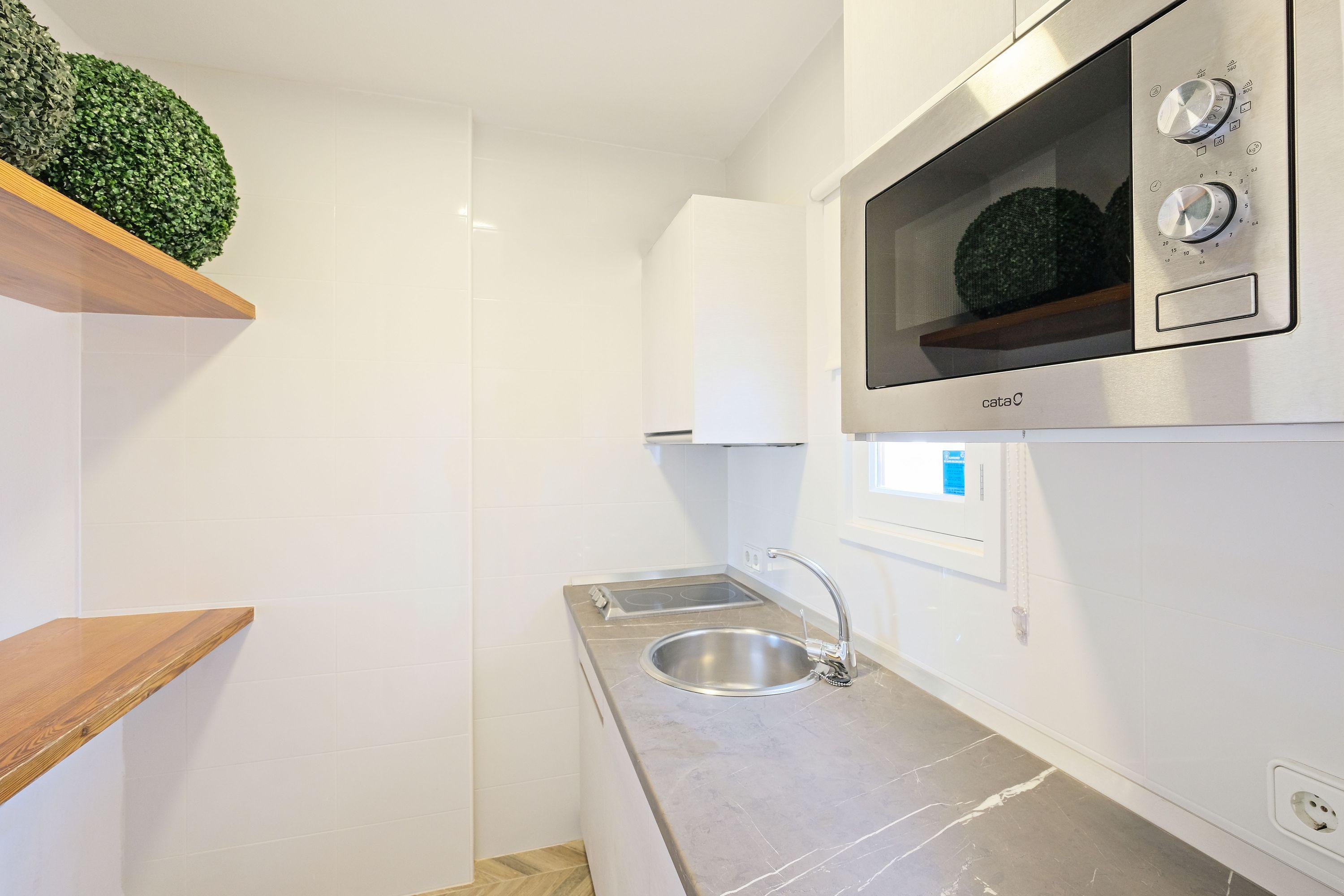 Azuline Sanso Apartment