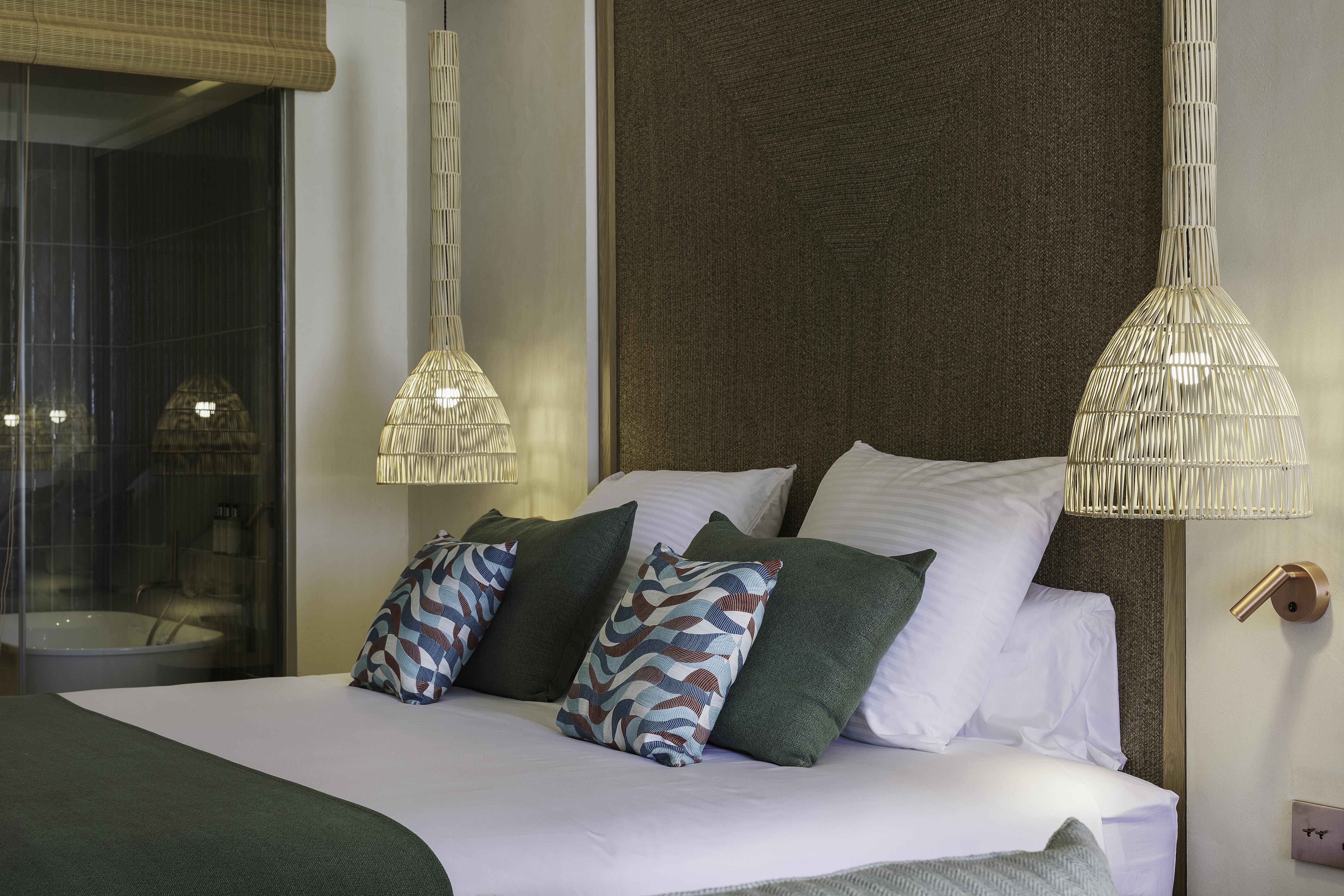 Cala San Miguel Ibiza Resort, Adults Only, Curio Collection By Hilton Port de Sant Miguel