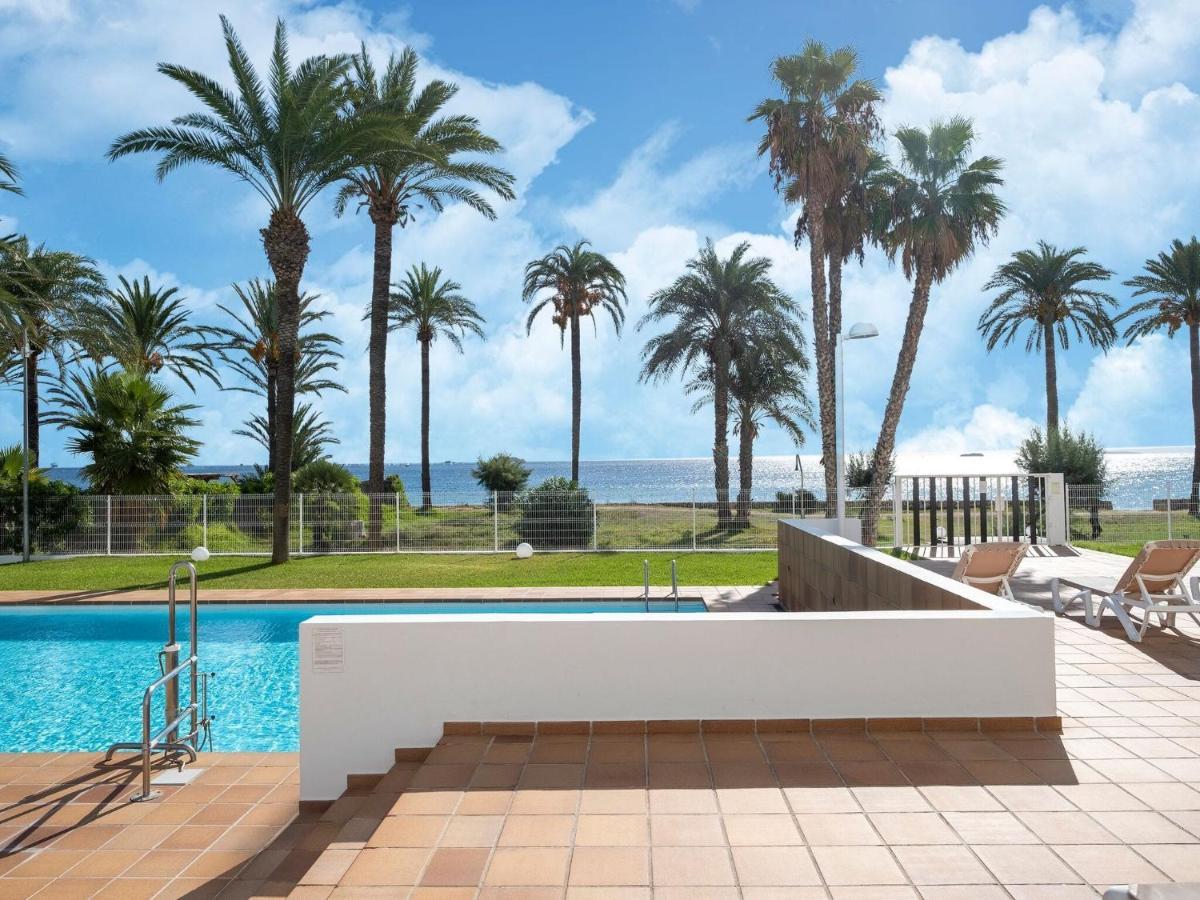 Belvilla By Oyo Beachfront *