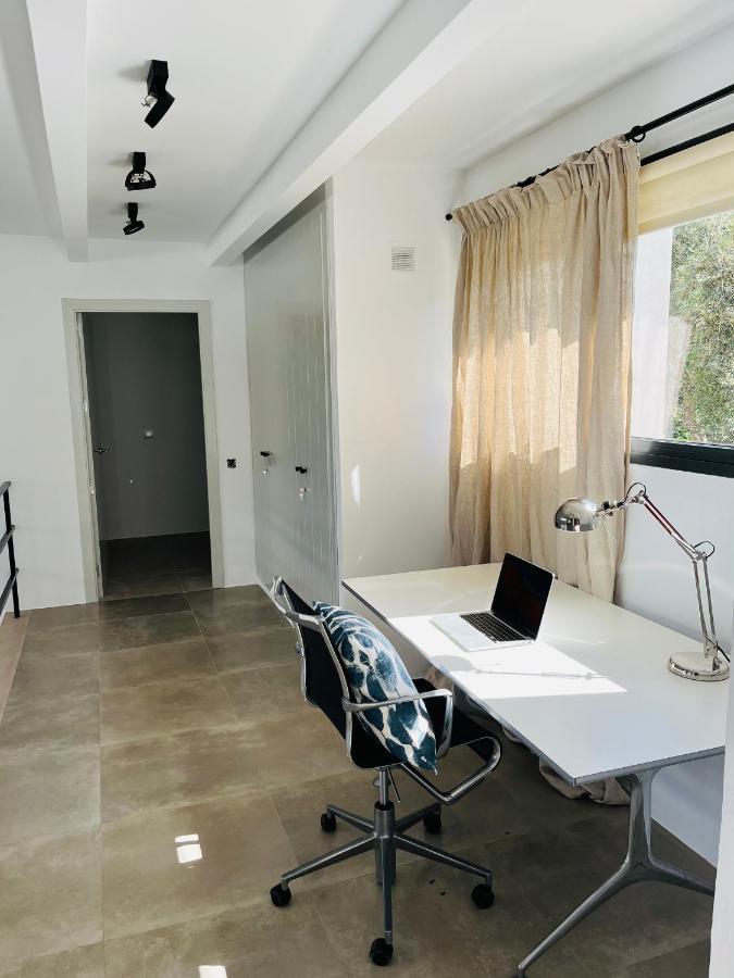 Villa Cap Martinet Mit Beheizbarem Pool