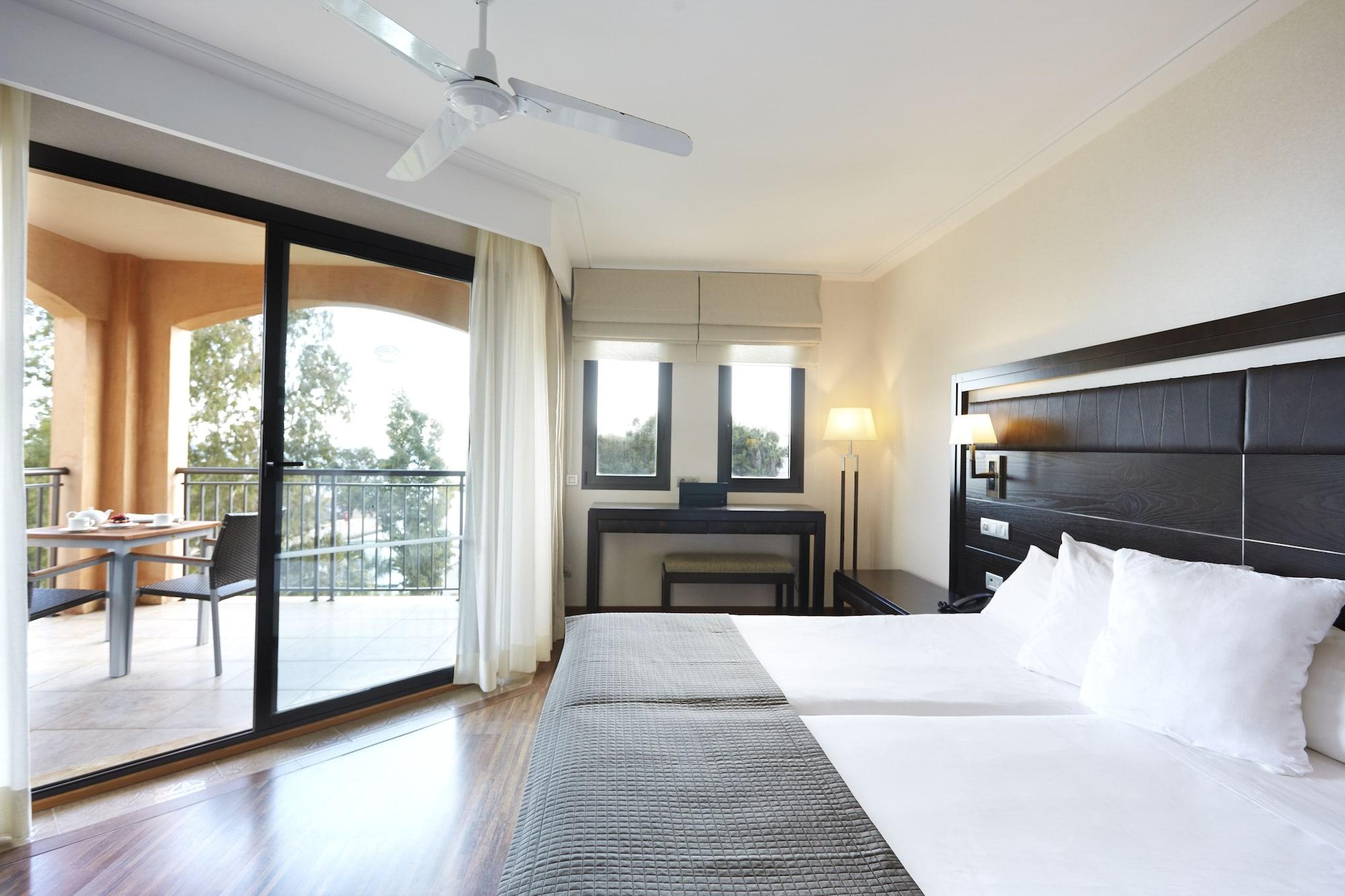 Insotel Fenicia Prestige & 5* Santa Eulária des Riu