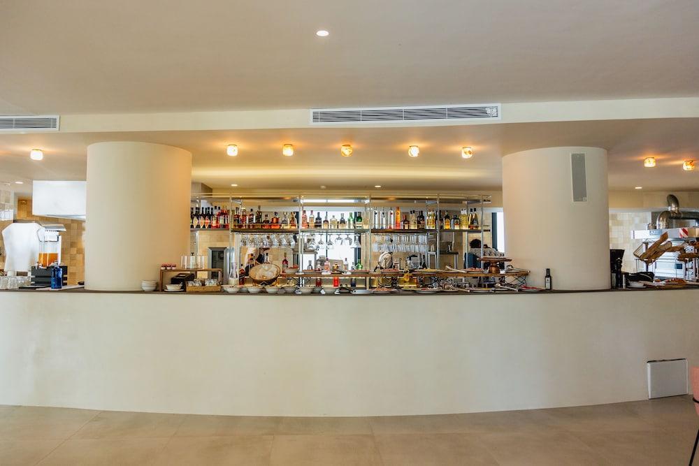 Hotel Pacha 4*