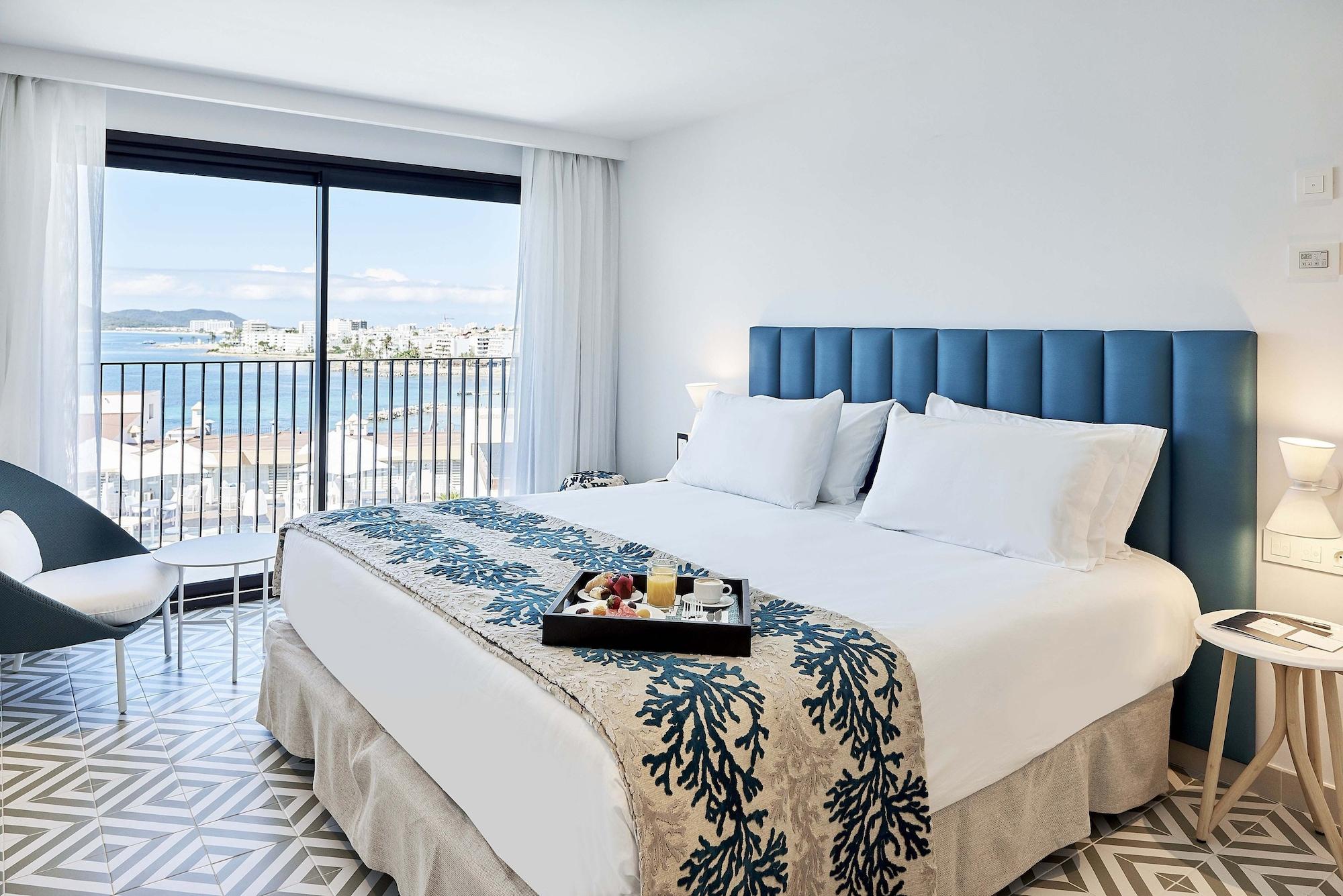 Hotel Eurostars 4*