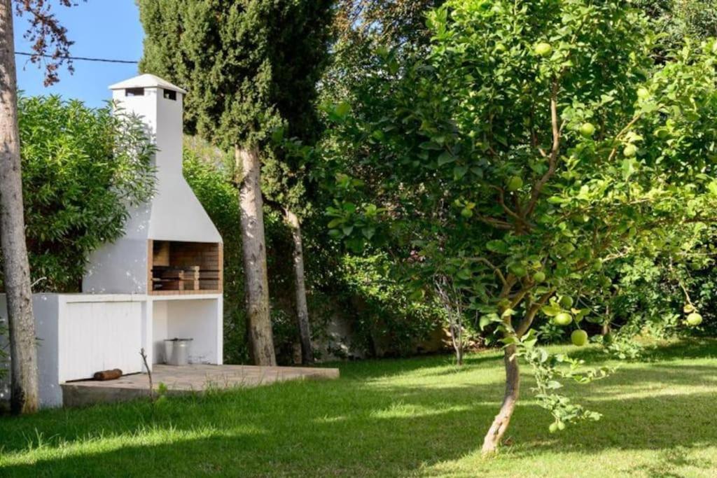 Stylish Ibiza Villa Near Beaches Private Pool & Lush Garden * Cala Llonga (Ibiza)