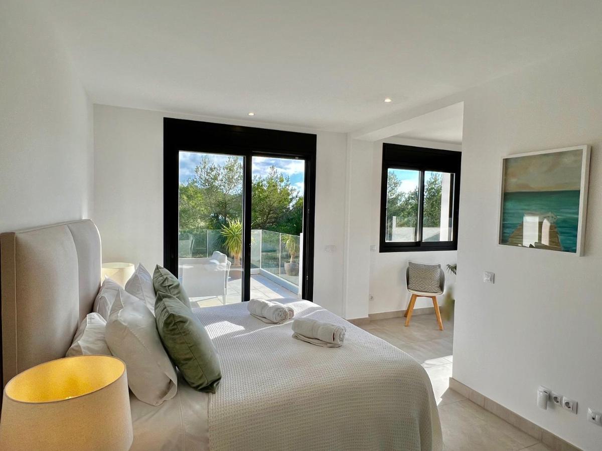 Modern Eivissa Lovers For Families And Couples *
