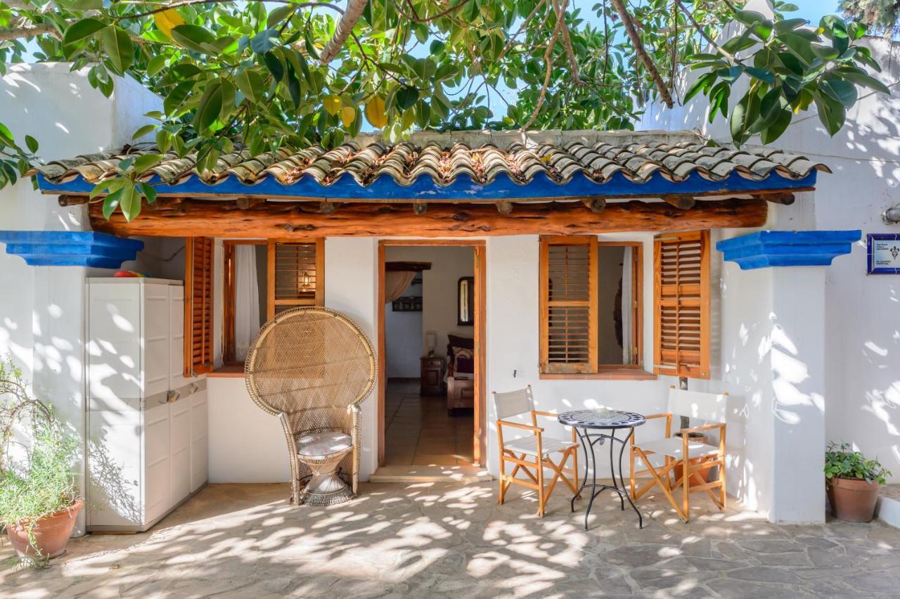Sarrio Villa *
