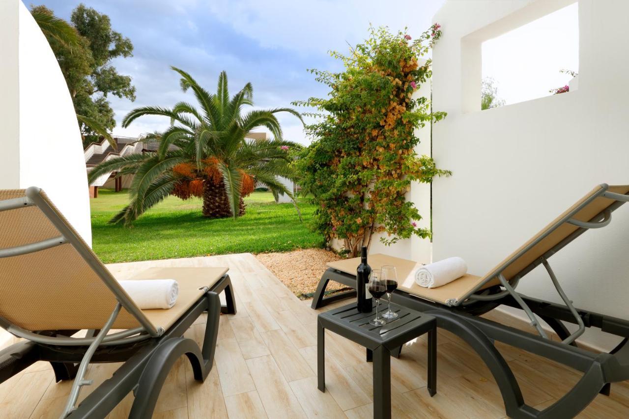 Hotel Grand Palladium White Island & Playa d'en Bossa