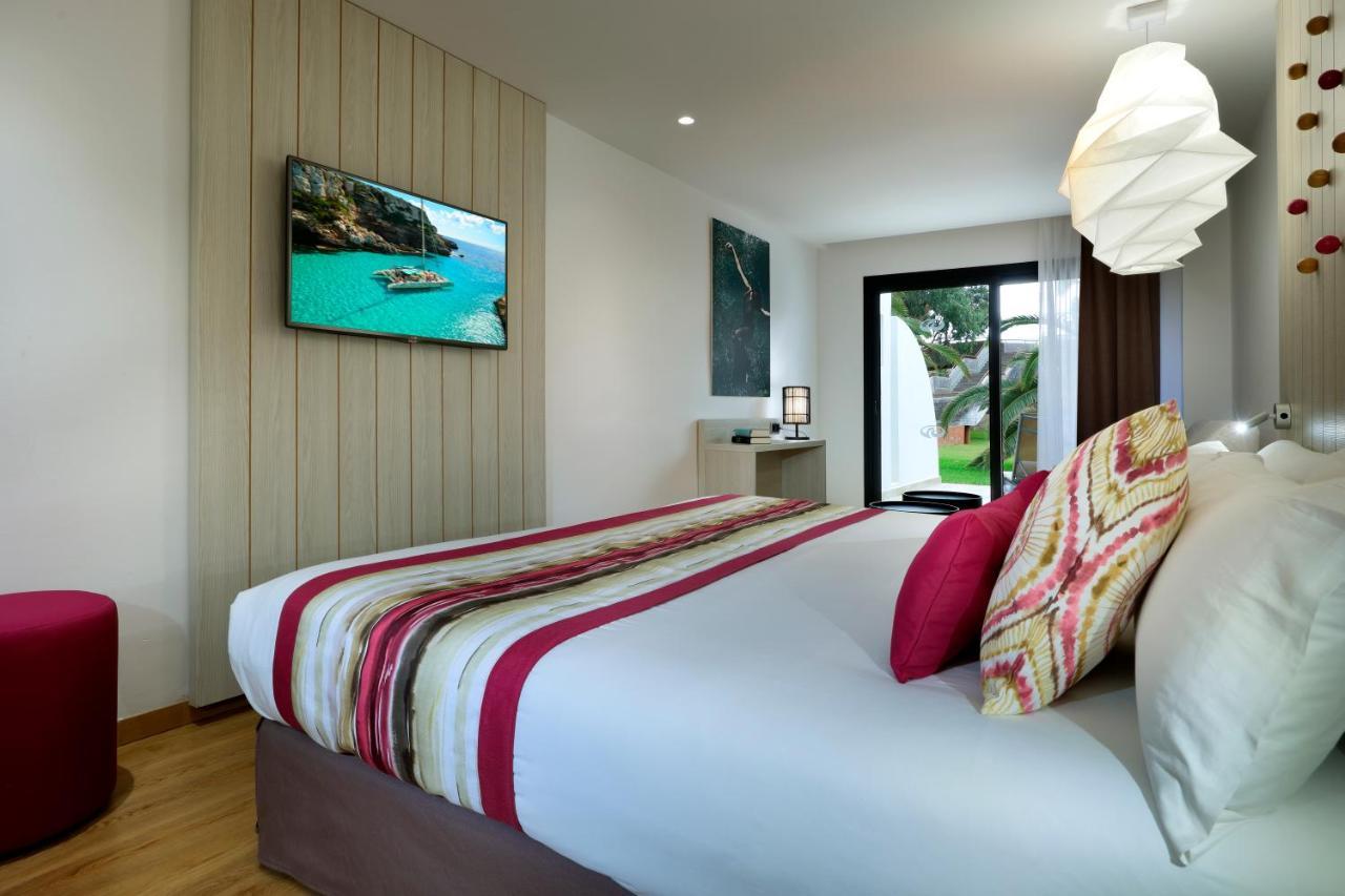Grand Palladium White Island & Playa d'en Bossa