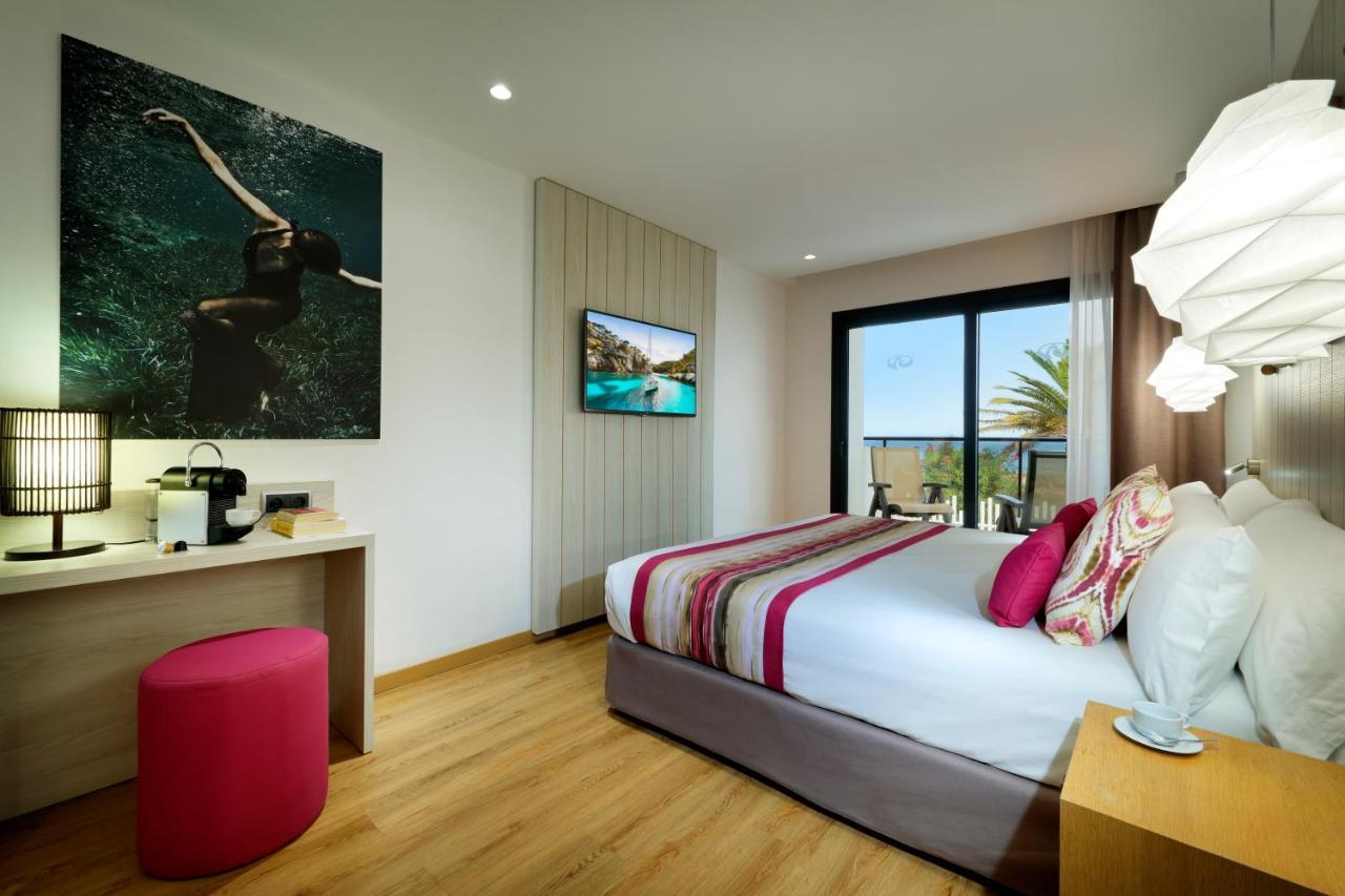Grand Palladium White Island & Hotel 5*