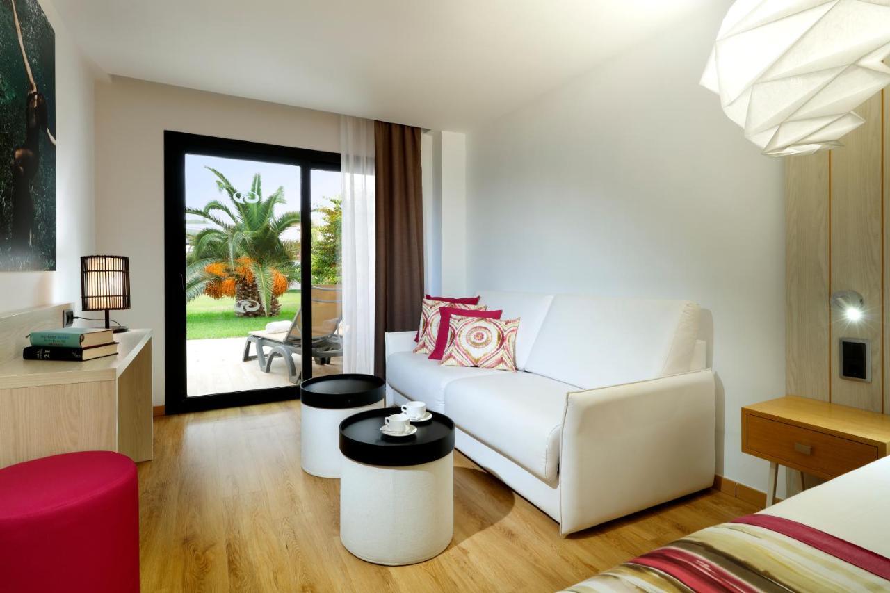 Grand Palladium White Island & 5* Playa d'en Bossa