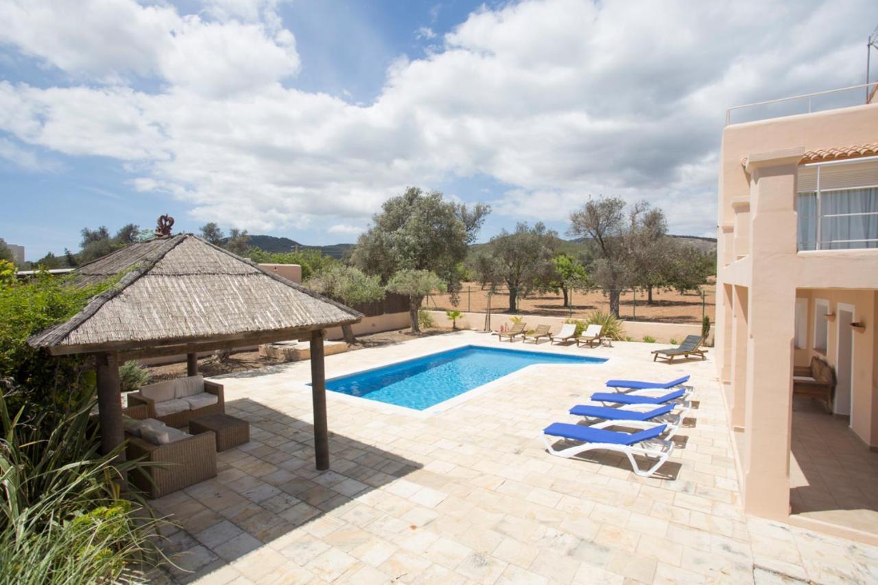 Tom Is Near To Playa Den Bossa Villa