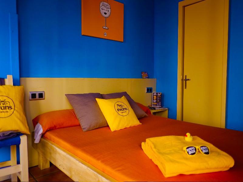 Ten Hostel * Ibiza