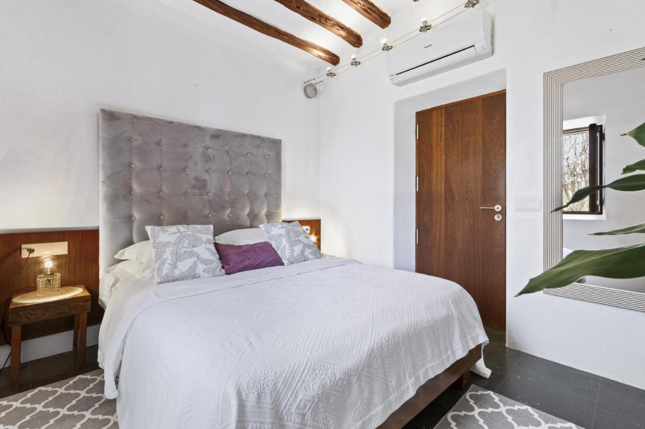 Villa Ivy - San Carlos *