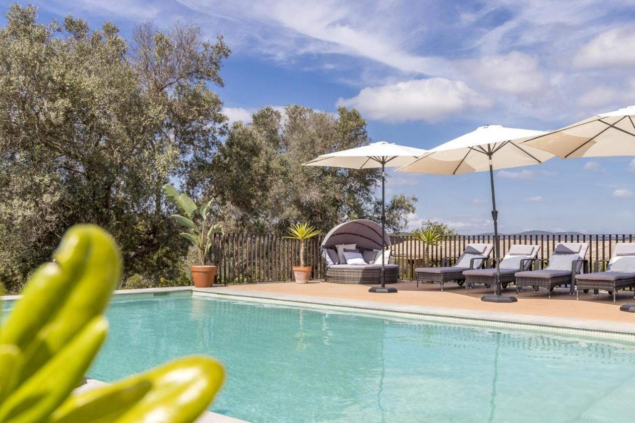 Ivy - San Carlos Villa Santa Eularia des Riu
