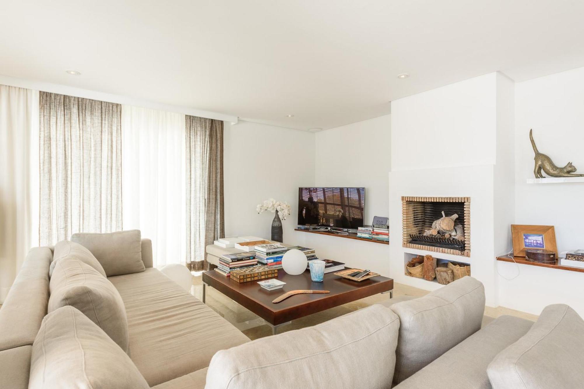 Casa Blanca Jondal: Ibiza Seaview With Gym And Outdoor Kitchen *
