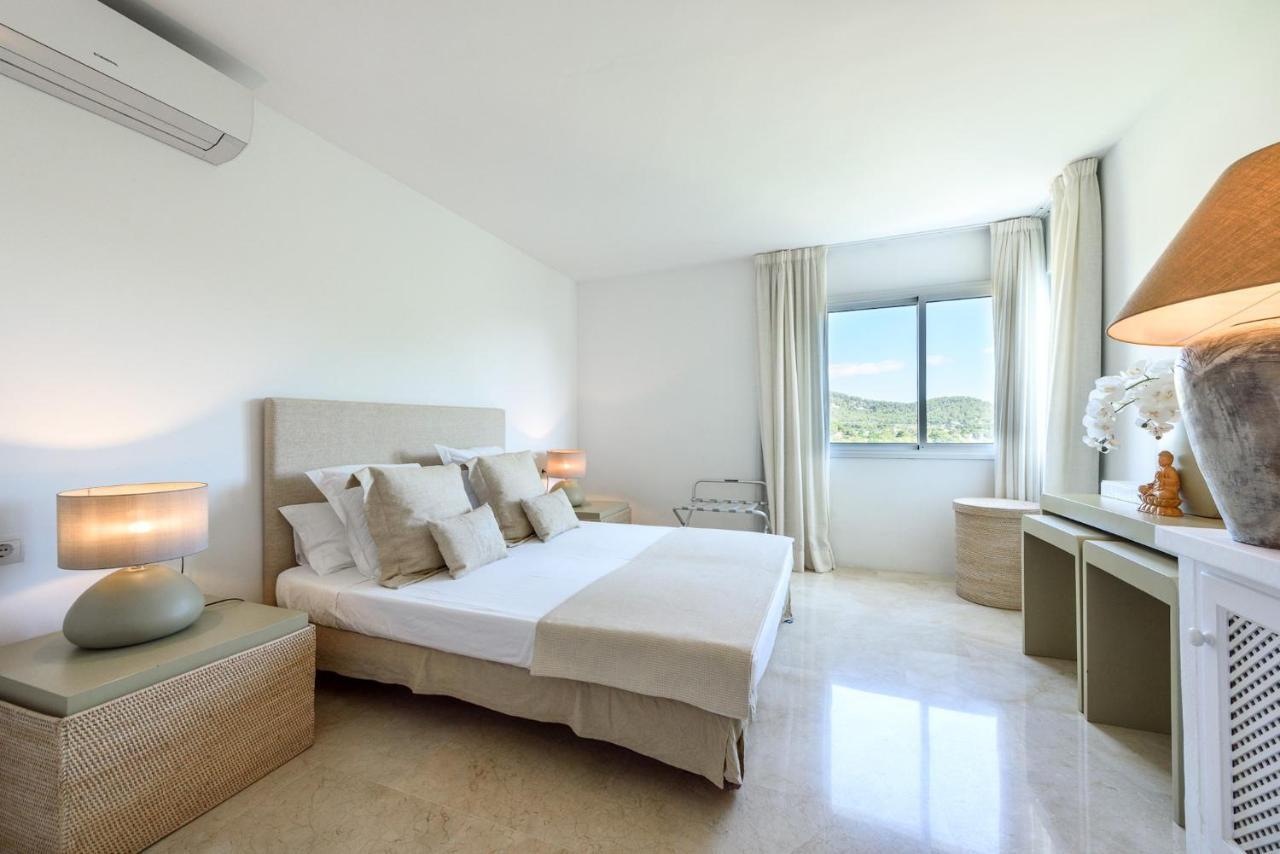 Casa Blanca Jondal: Ibiza Seaview With Gym And Outdoor Kitchen *