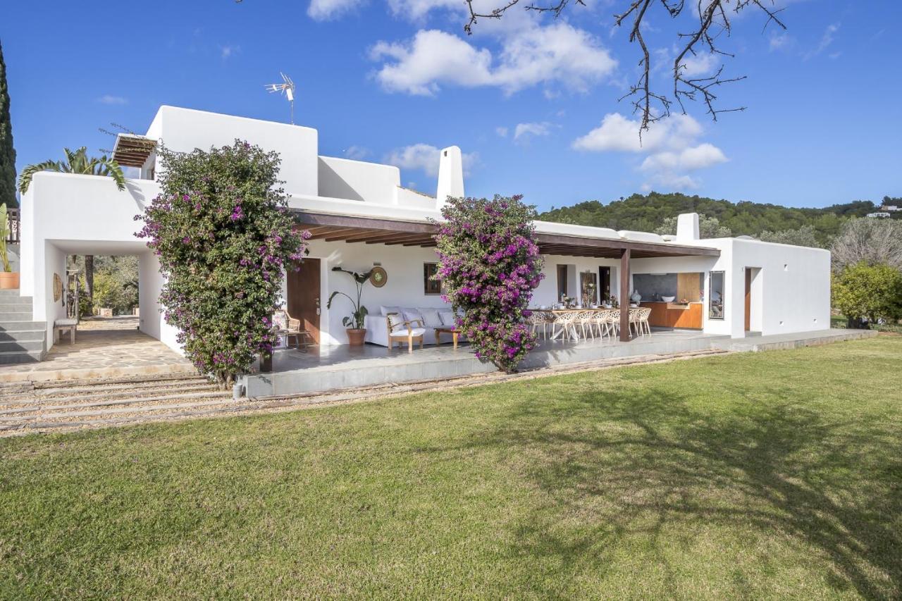 Ravishing Ibiza Cel Blau 9 Bedrooms Private Pool Beautiful Country Views Santa Eulalia Villa *