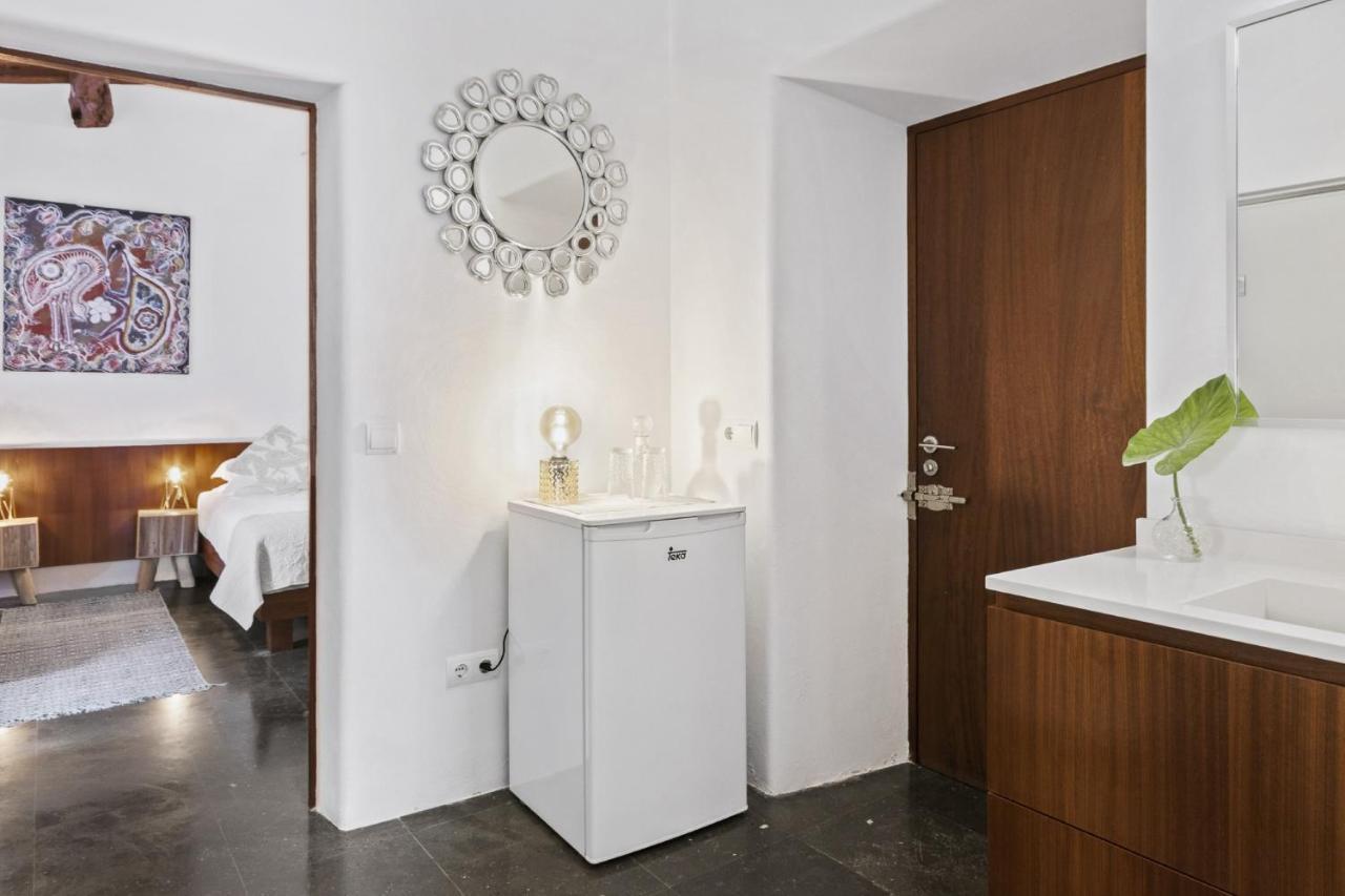 Ravishing Ibiza Cel Blau 9 Bedrooms Private Pool Beautiful Country Views Santa Eulalia *
