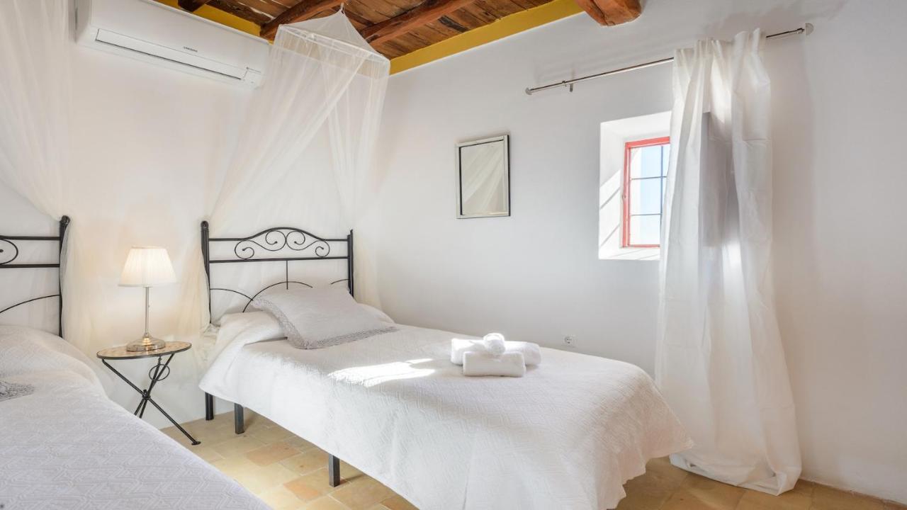 Town Villa Es Cubells