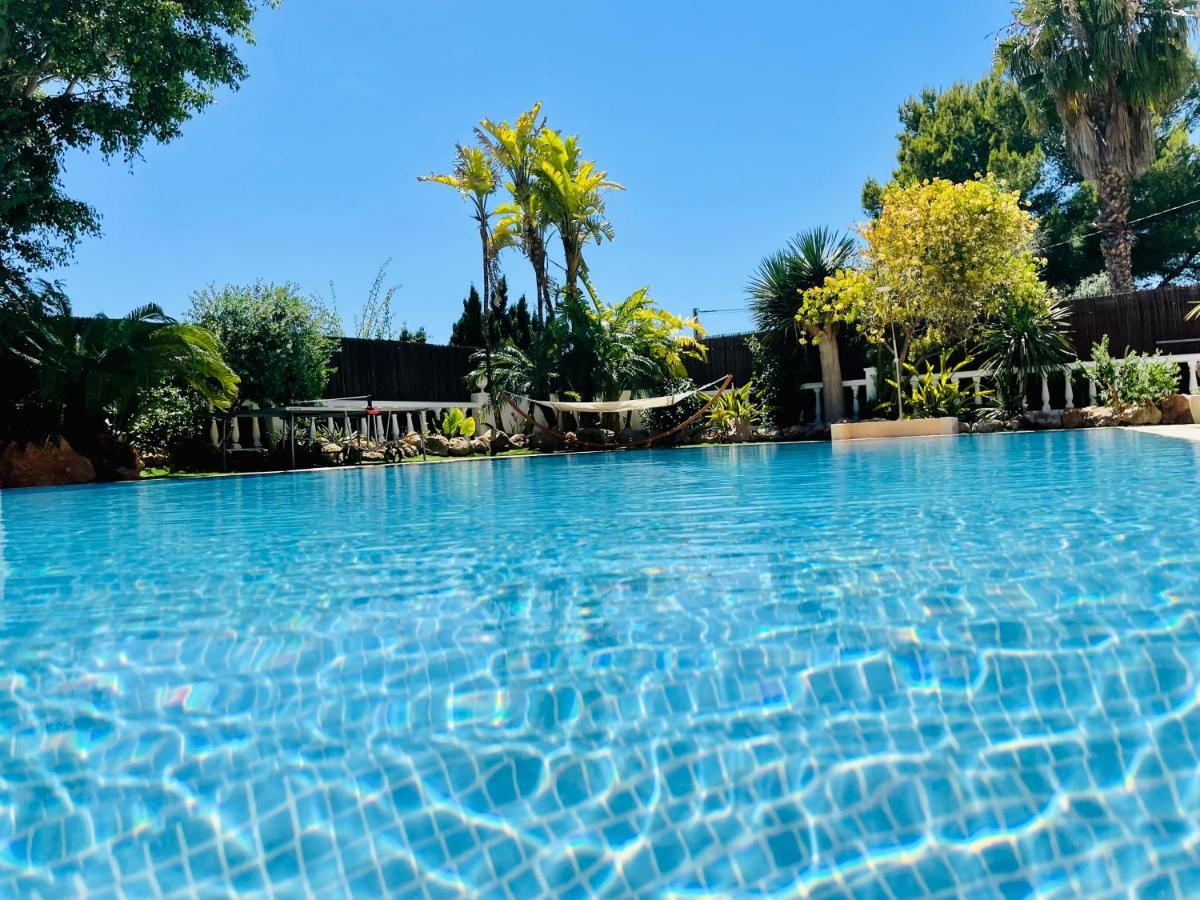 Villa Con Piscina Gigante *