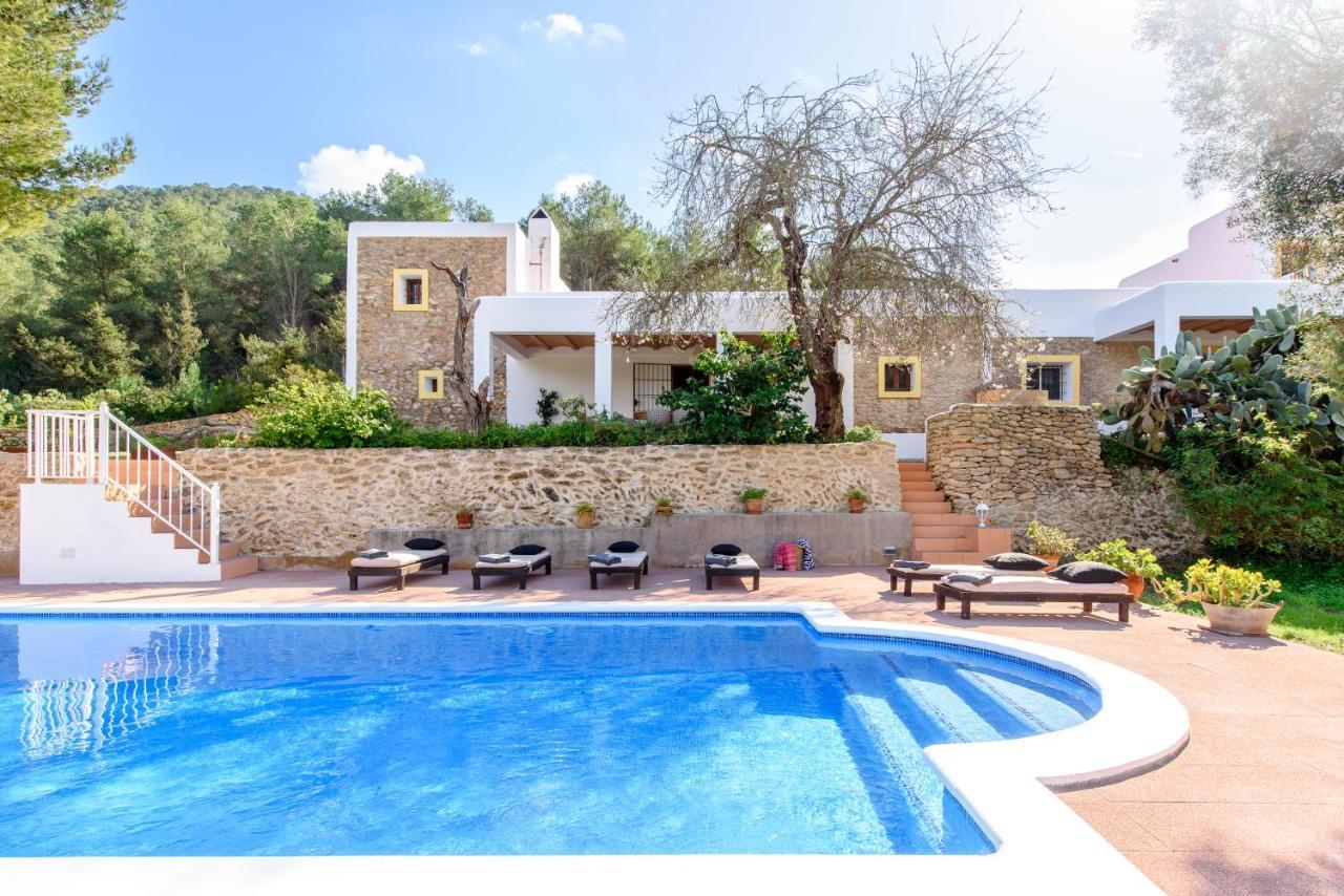 7 Bedroom With Pool - 5mins Walk To Cala Llonga - Ramon * Cala Llonga (Ibiza)