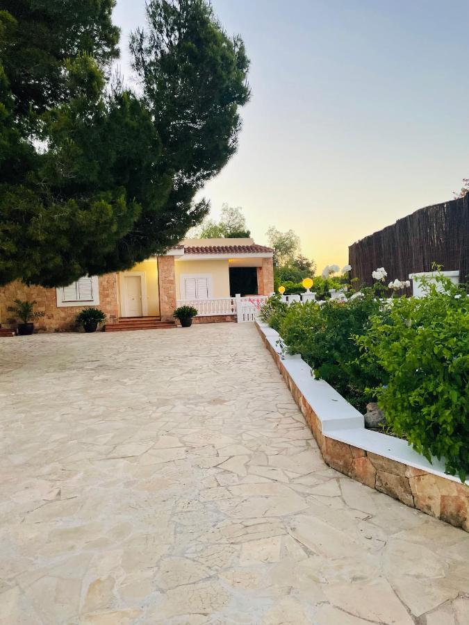 Villa Con Piscina Gigante