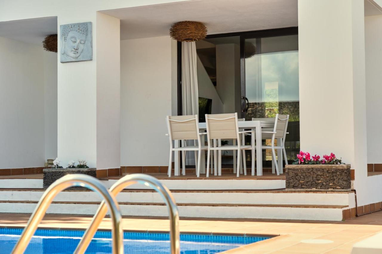 Agua Ibiza - Fantastic With Pool & Bbq Villa