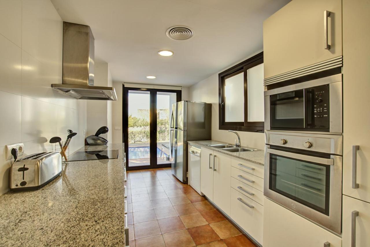 Agua Ibiza - Fantastic With Pool & Bbq Villa Sant Josep de sa Talaia