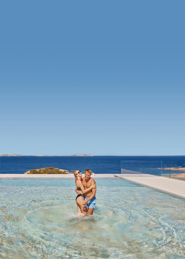 The Signature Level At Trs Ibiza Adults Only - Entrance To Clubs Included Hotel