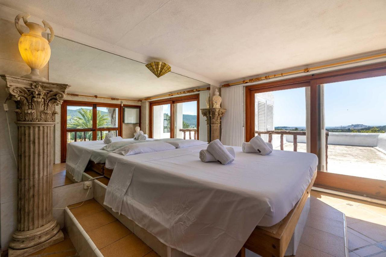 Puig Blanc Villa