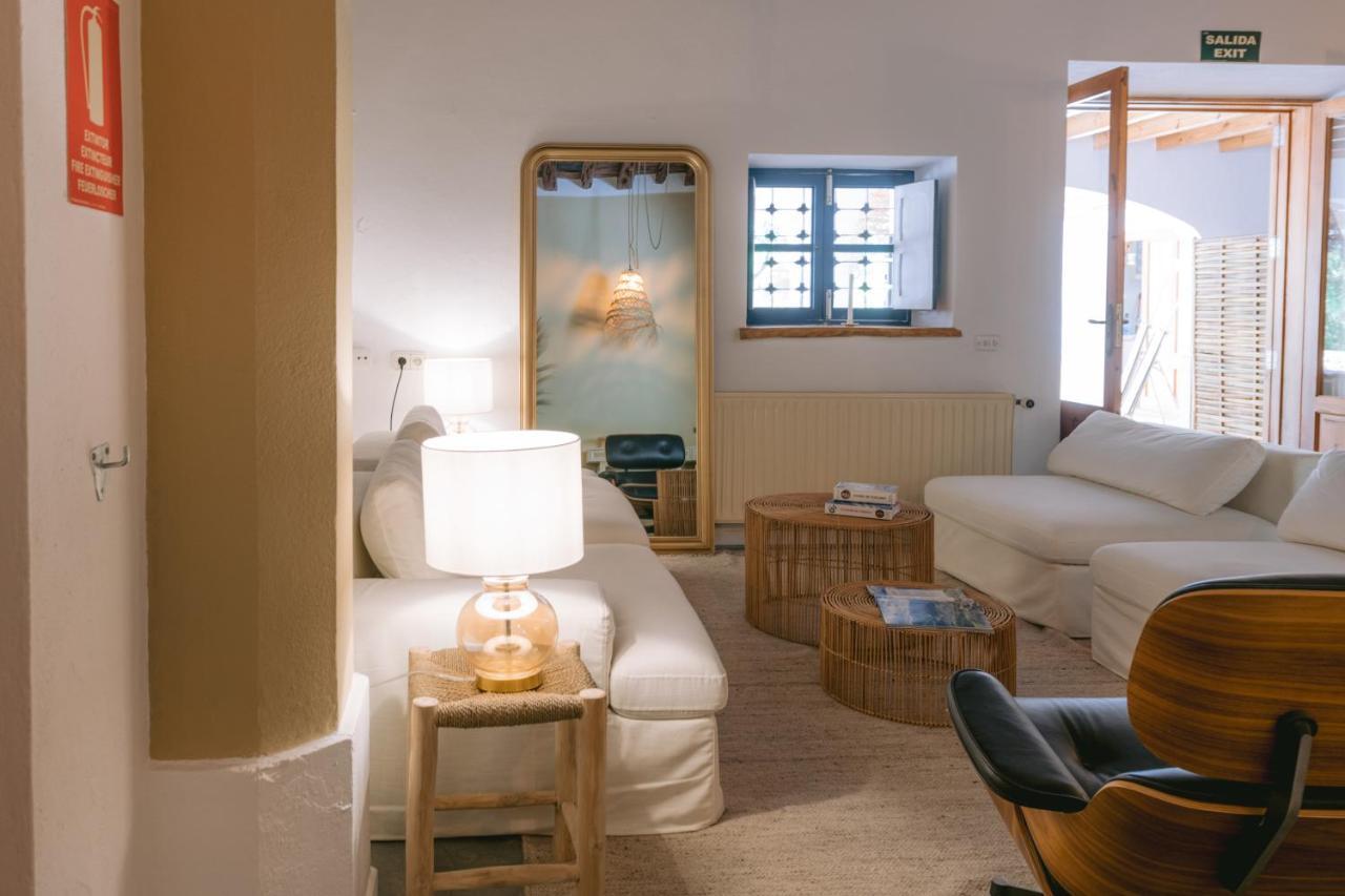Valley Club Ibiza - Boutique * Sant Joan De Labritja
