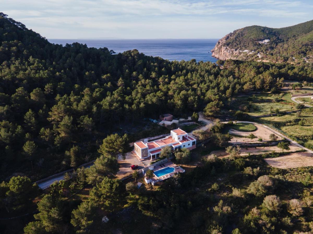 Villa 7 Bedroom With Pool - 5mins Walk To Cala Llonga - Ramon