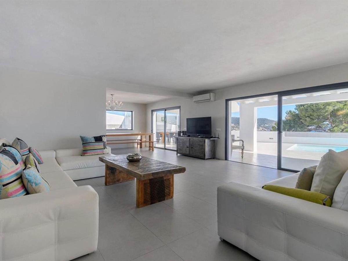 Ferienhaus Modern With Sea Views San José