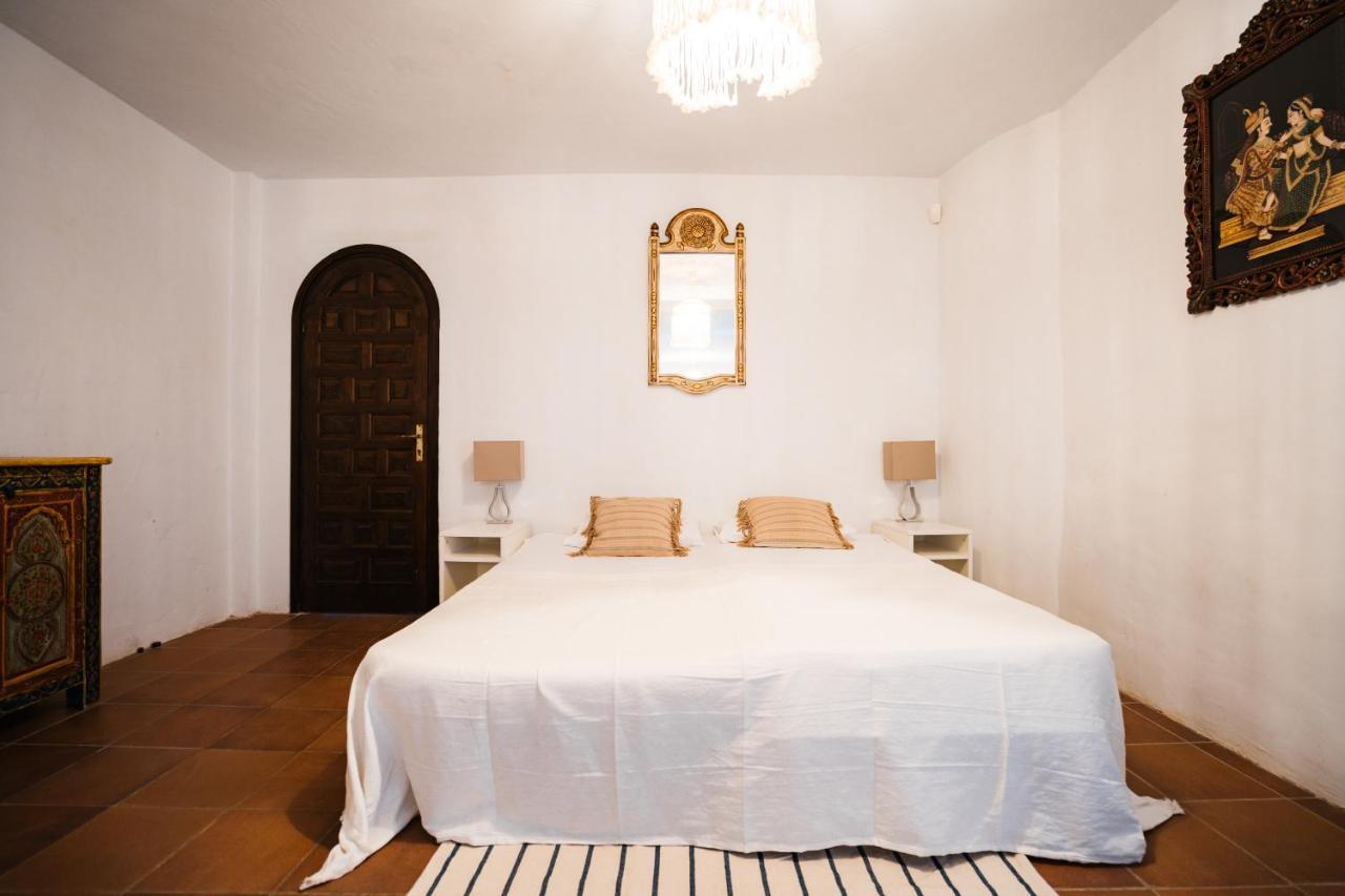 Large On Ibiza West Coast With Pool & Sunset View - Nirvana Cala Tarida (Ibiza)
