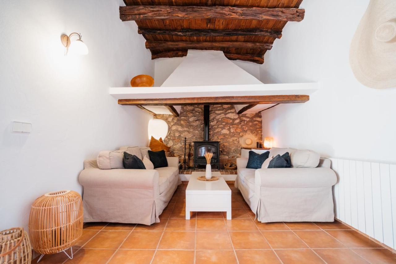 7 Bedroom With Pool - 5mins Walk To Cala Llonga - Ramon Villa