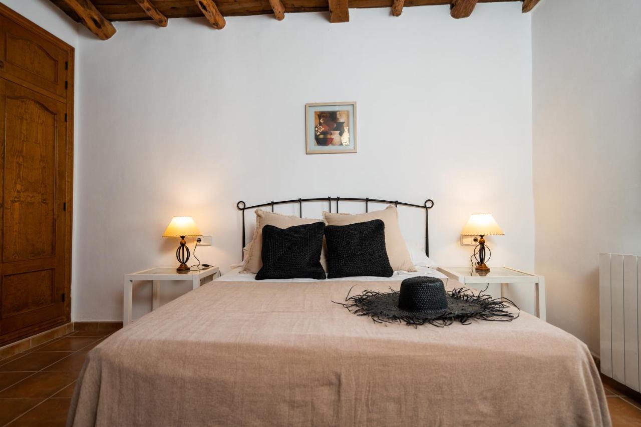 Villa 7 Bedroom With Pool - 5mins Walk To Cala Llonga - Ramon Cala Llonga (Ibiza)