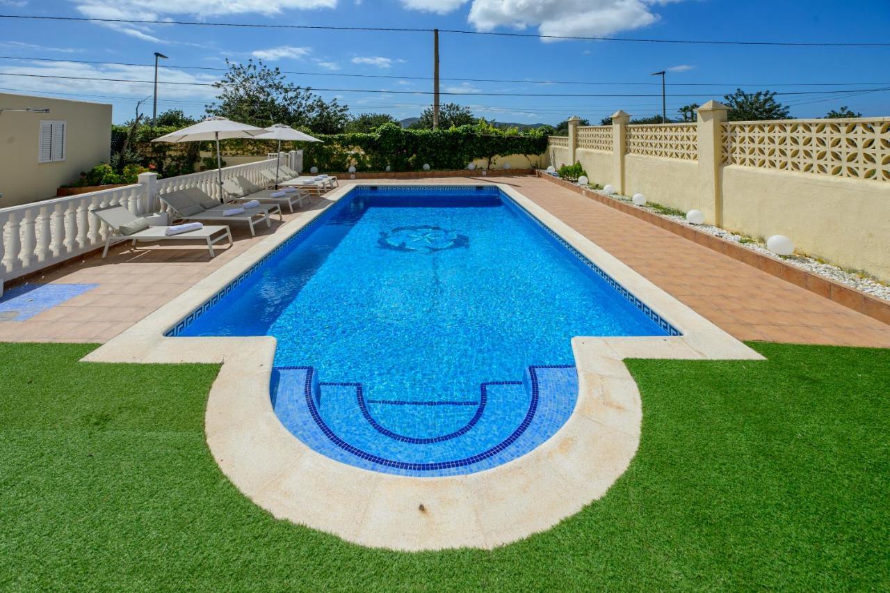 Next To Playa Bossa Villa *