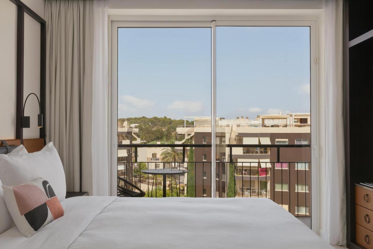 Riomar, Ibiza, A Tribute Portfolio 4*