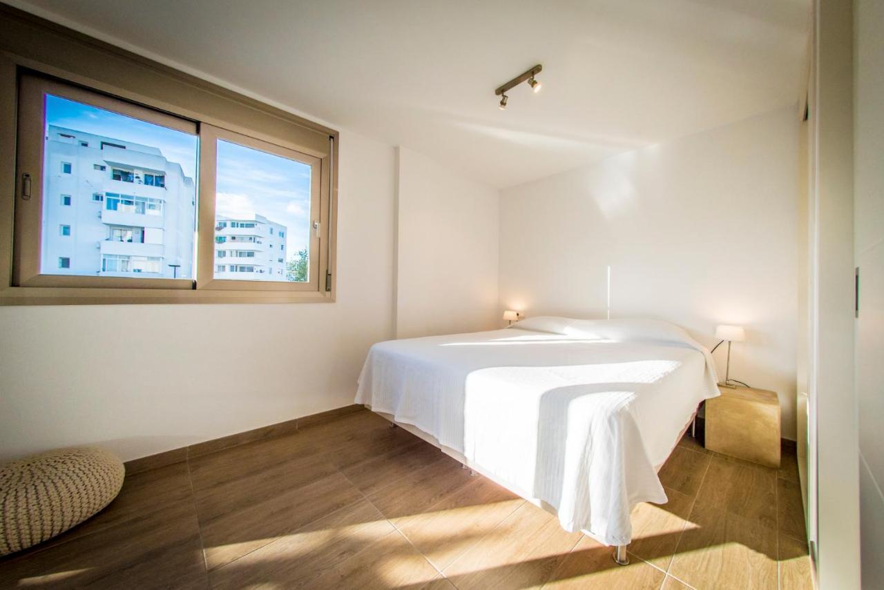 06 Luxury Marina 3 Bedrooms * Ibiza