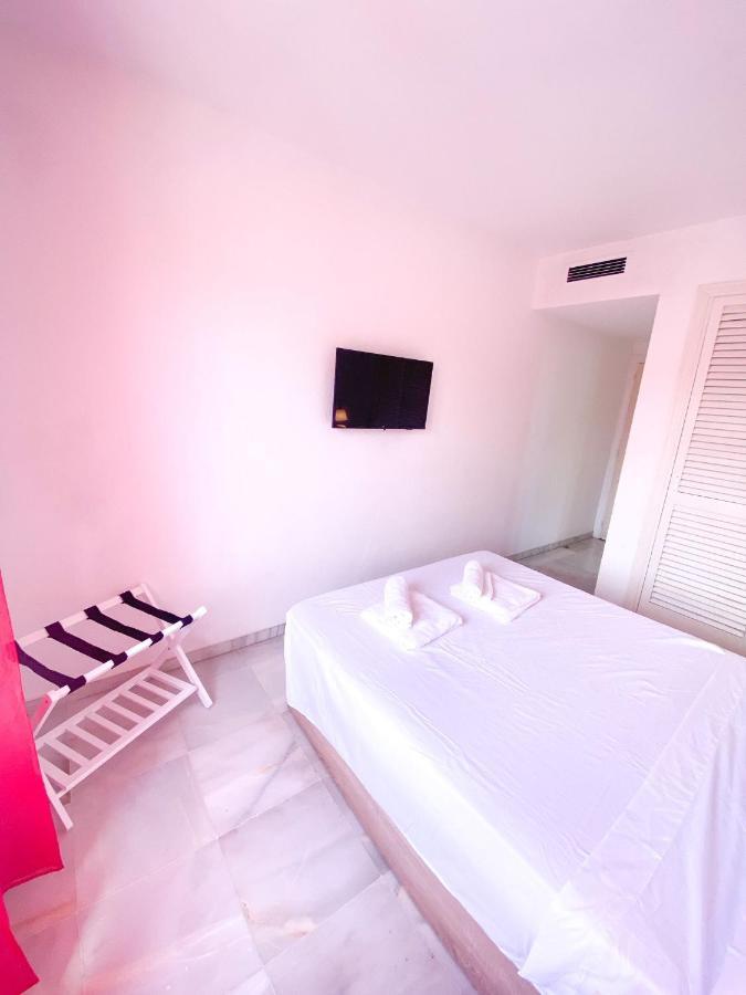 Best Room In Marina Botafoch Gasthof