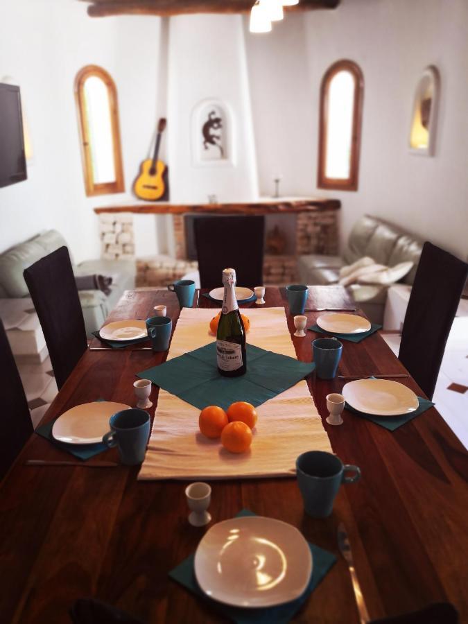 Holiday home Private Mit Eigenem Pool Unter Palmen
