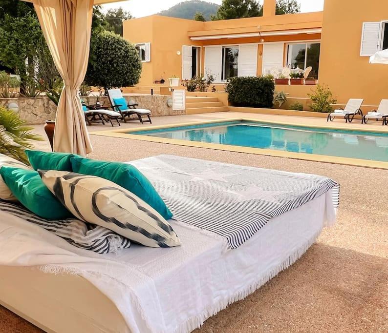 Pousada Bonita Casa Con Piscina Privada Y Amplio Jardin Sant Francesc de s'Estany